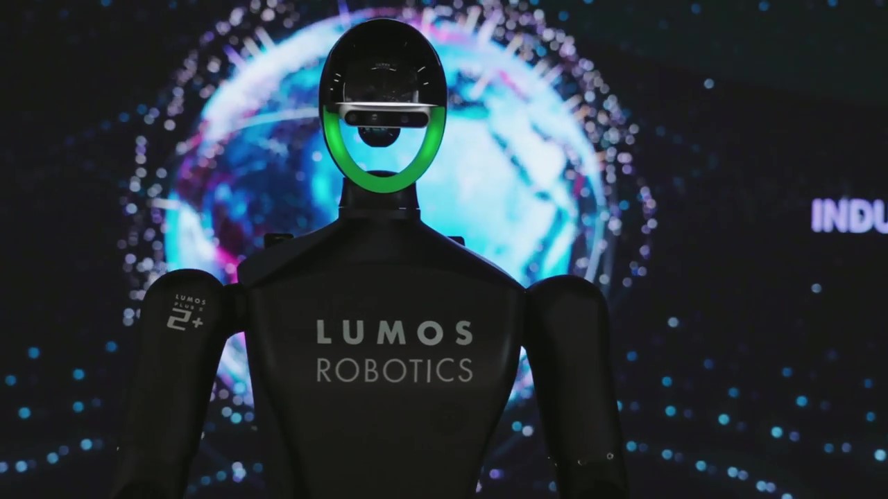 our-story Lumos Moment3